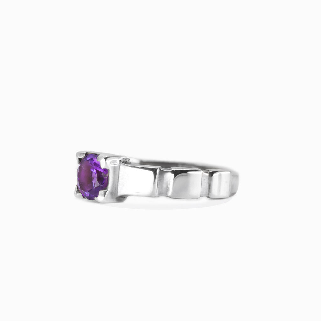 Amethyst square ring in sterling silver. Faceted purple gemstone ring with modern shape.