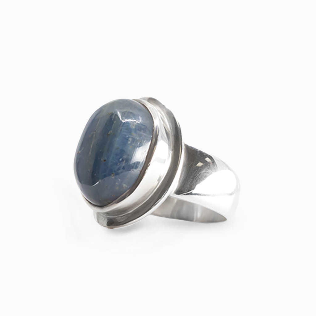 Oval blue Kyanite cabochon ring set in polished 925 sterling silver.
