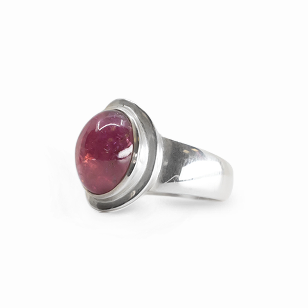 Oval Pink Tourmaline cabochon ring set in polished 925 sterling silver.