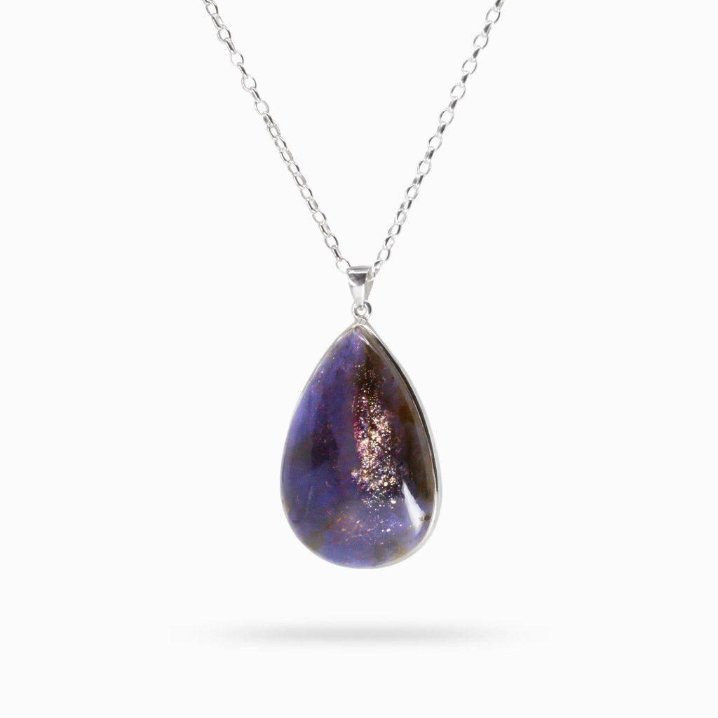 CABOCHON IOLITE NECKLACE