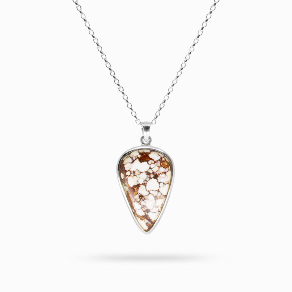 CABOCHON WILD HORSE NECKLACE