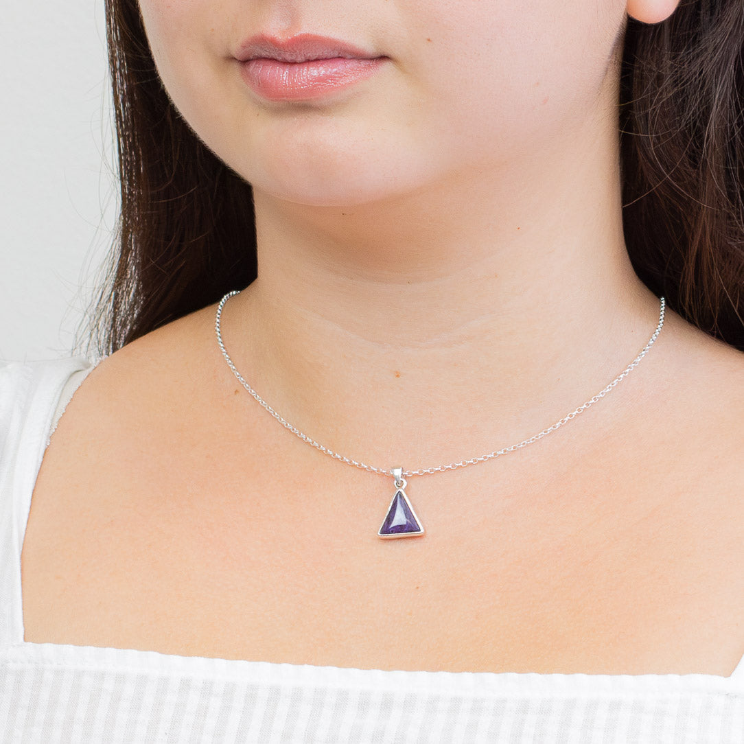 CABOCHON TRIANGLE NECKLACE STERLING SILVER | MADE IN EARTH