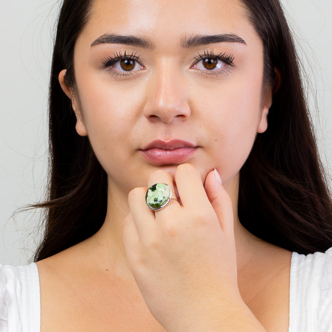 Chrome Chalcedony Ring
