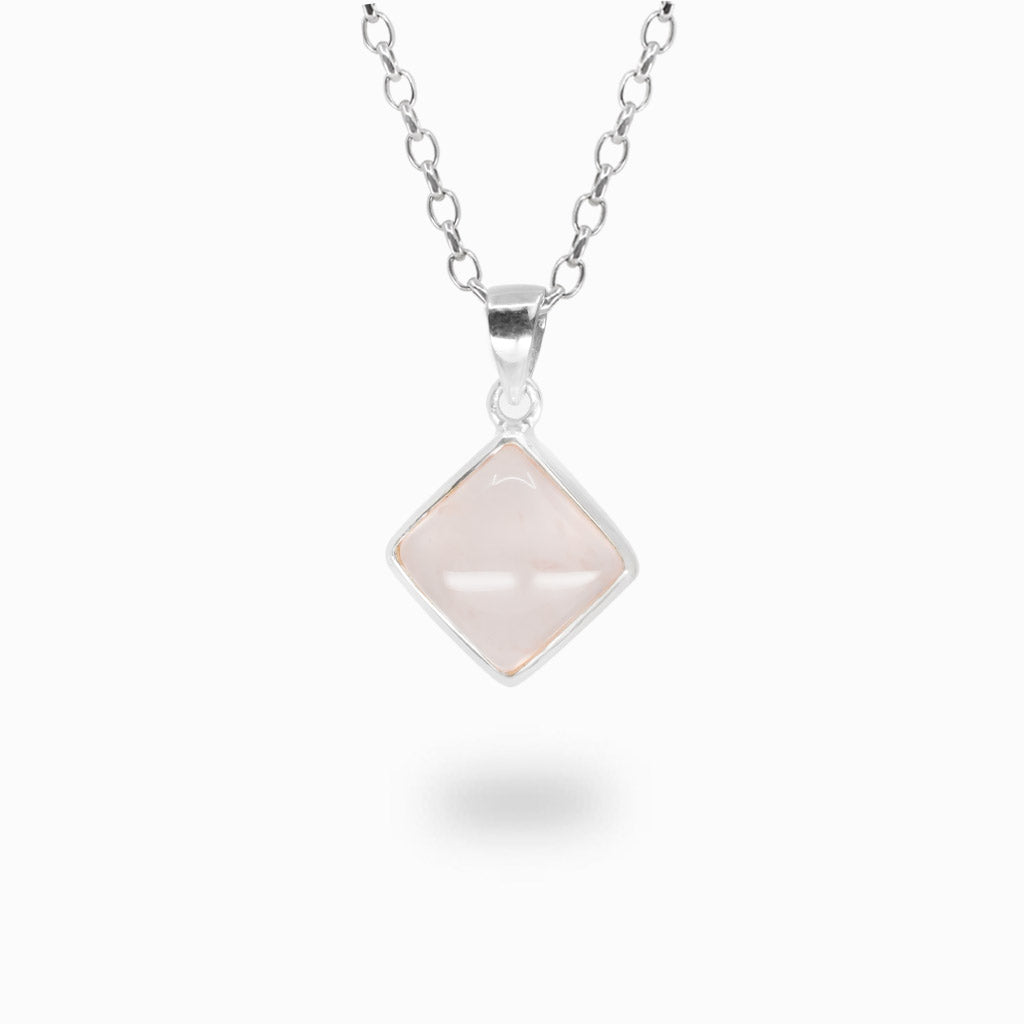Diamond-shaped rose quartz cabochon necklace in sterling silver
