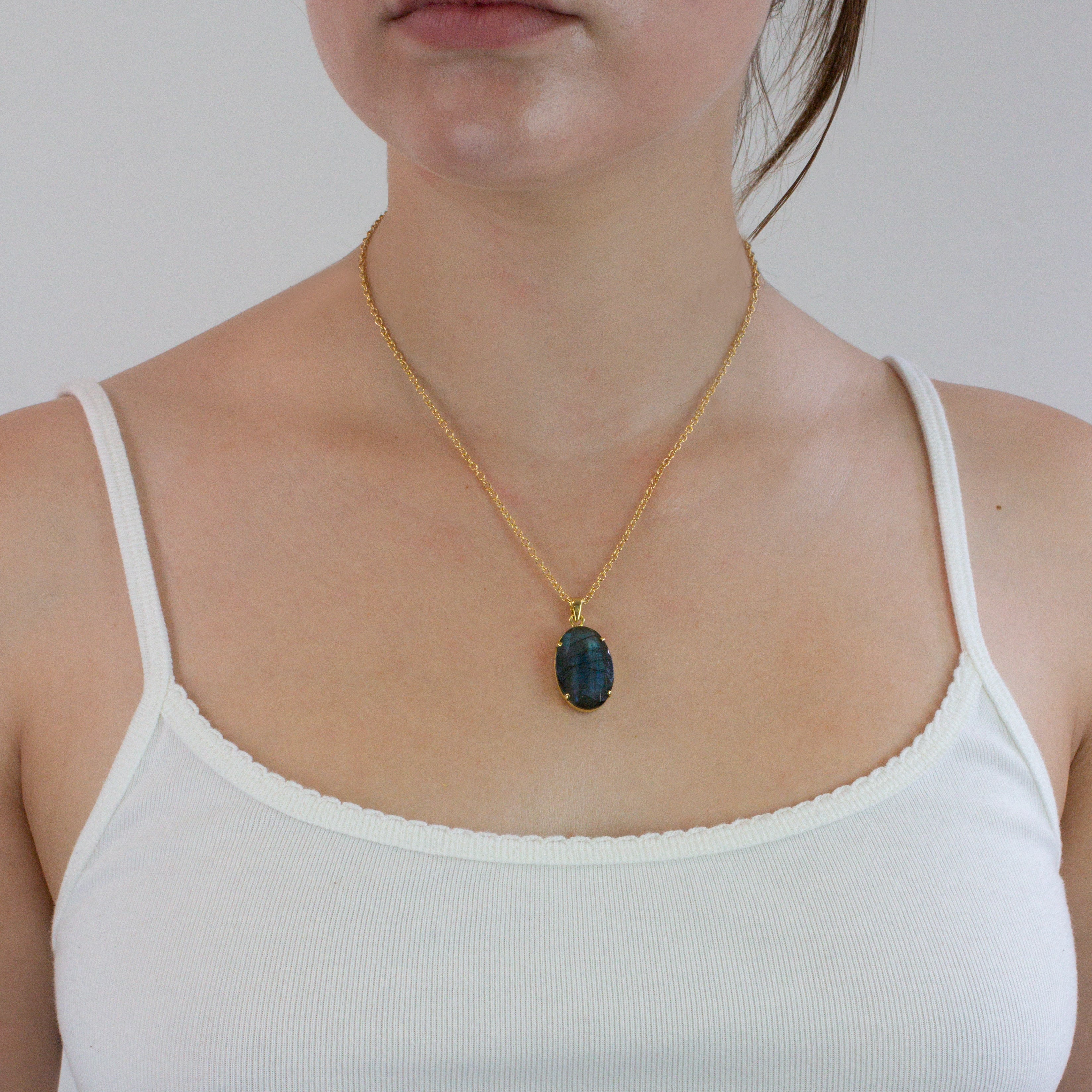 LABRADORITE NECKLACE ON MODEL