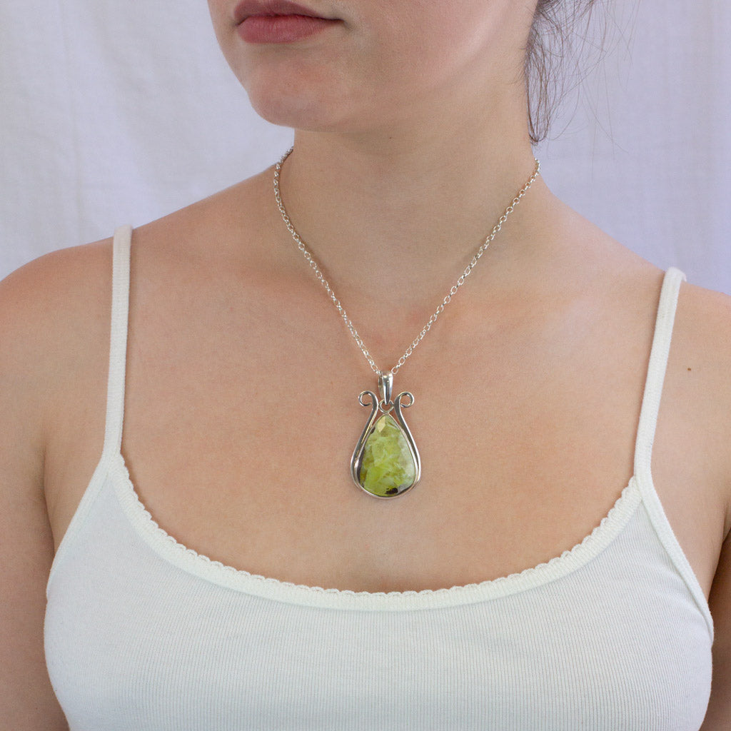 Prehnite necklace on model