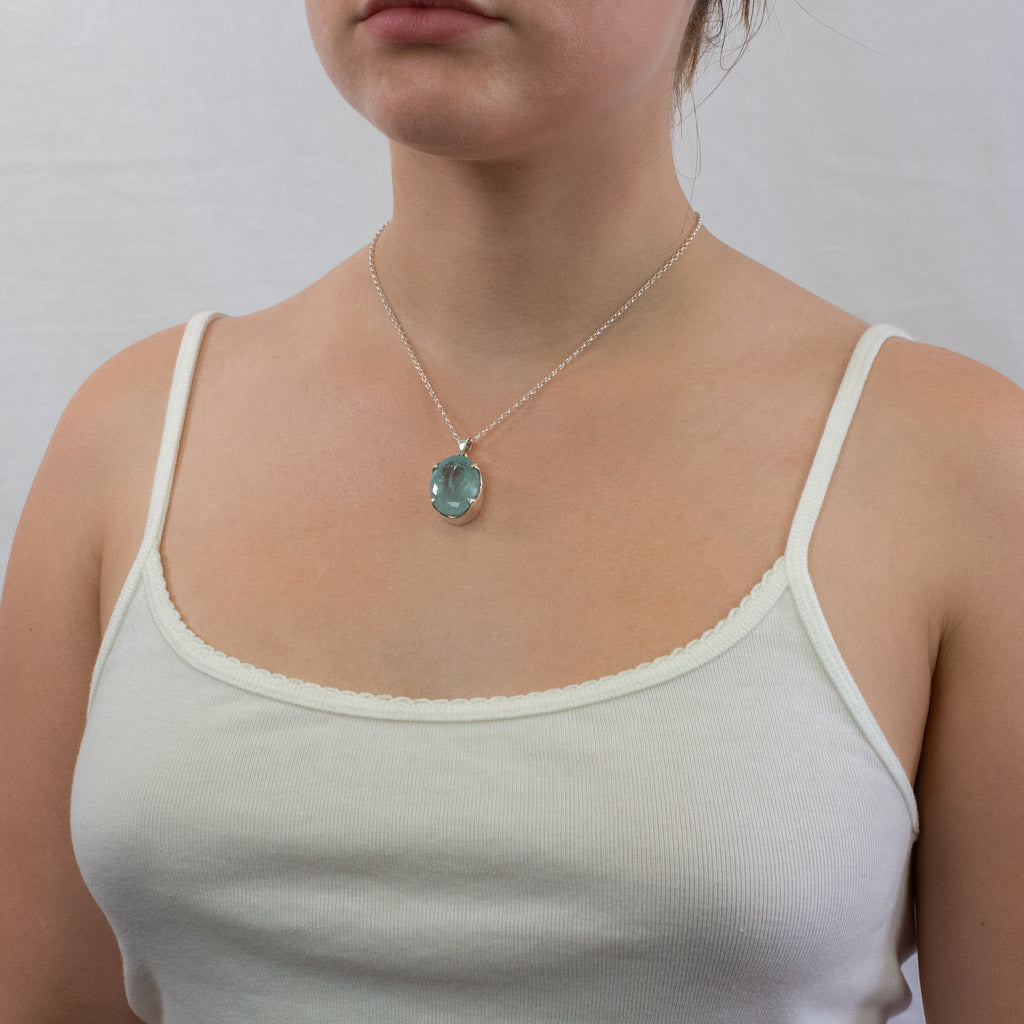 Faceted Aquamarine necklace on model