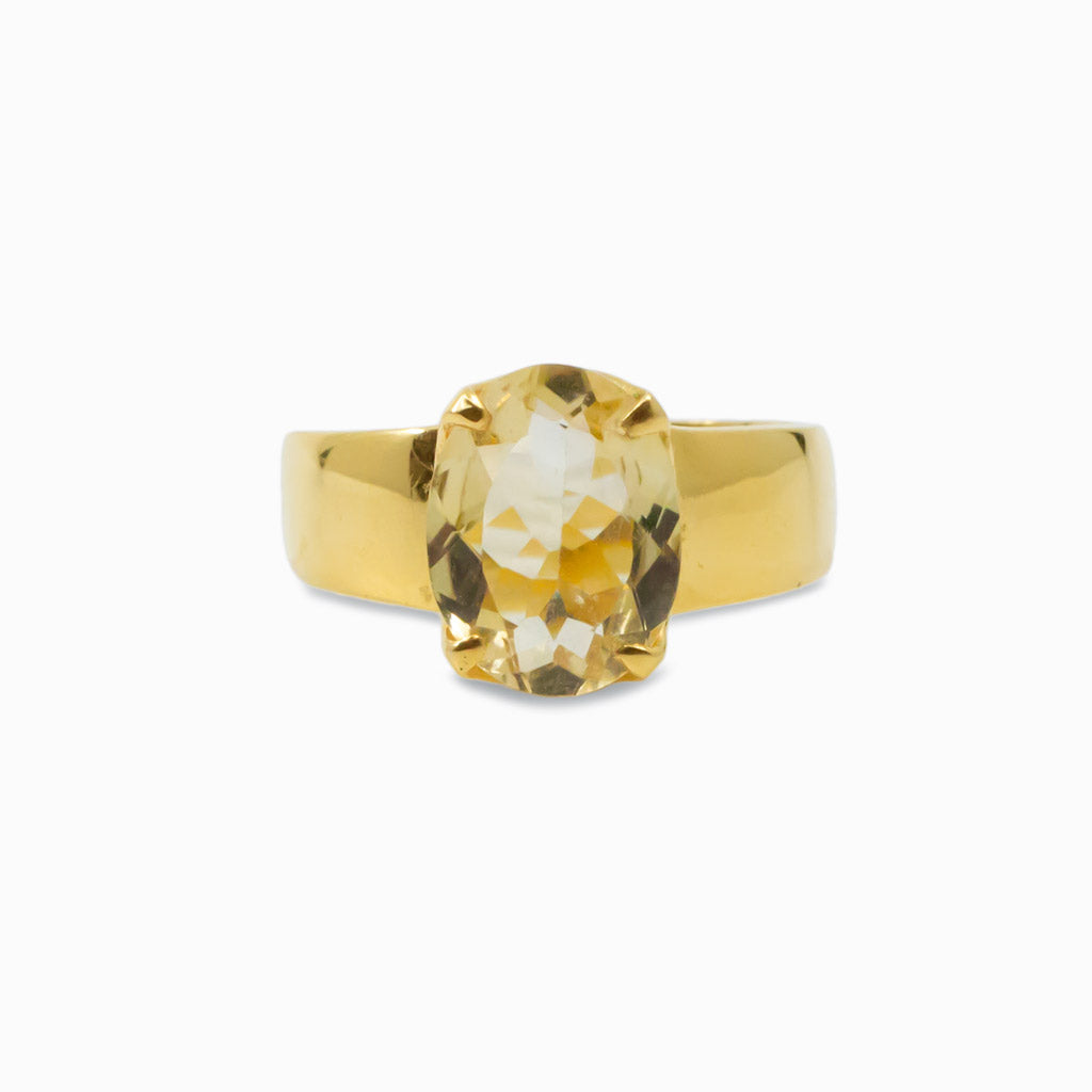 faceted oval Citrine ring