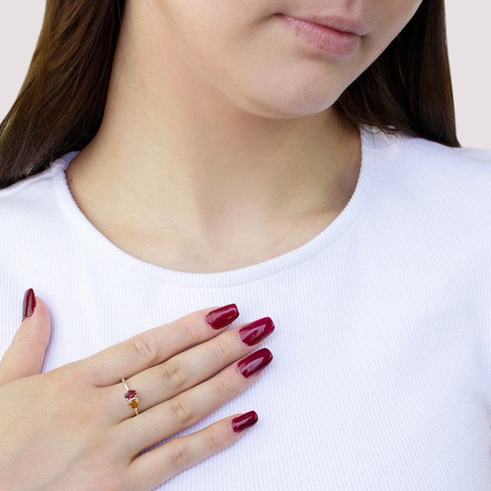 FACETED OVAL GARNET AND TRIANGULAR CITRINE RING STERLING SILVER