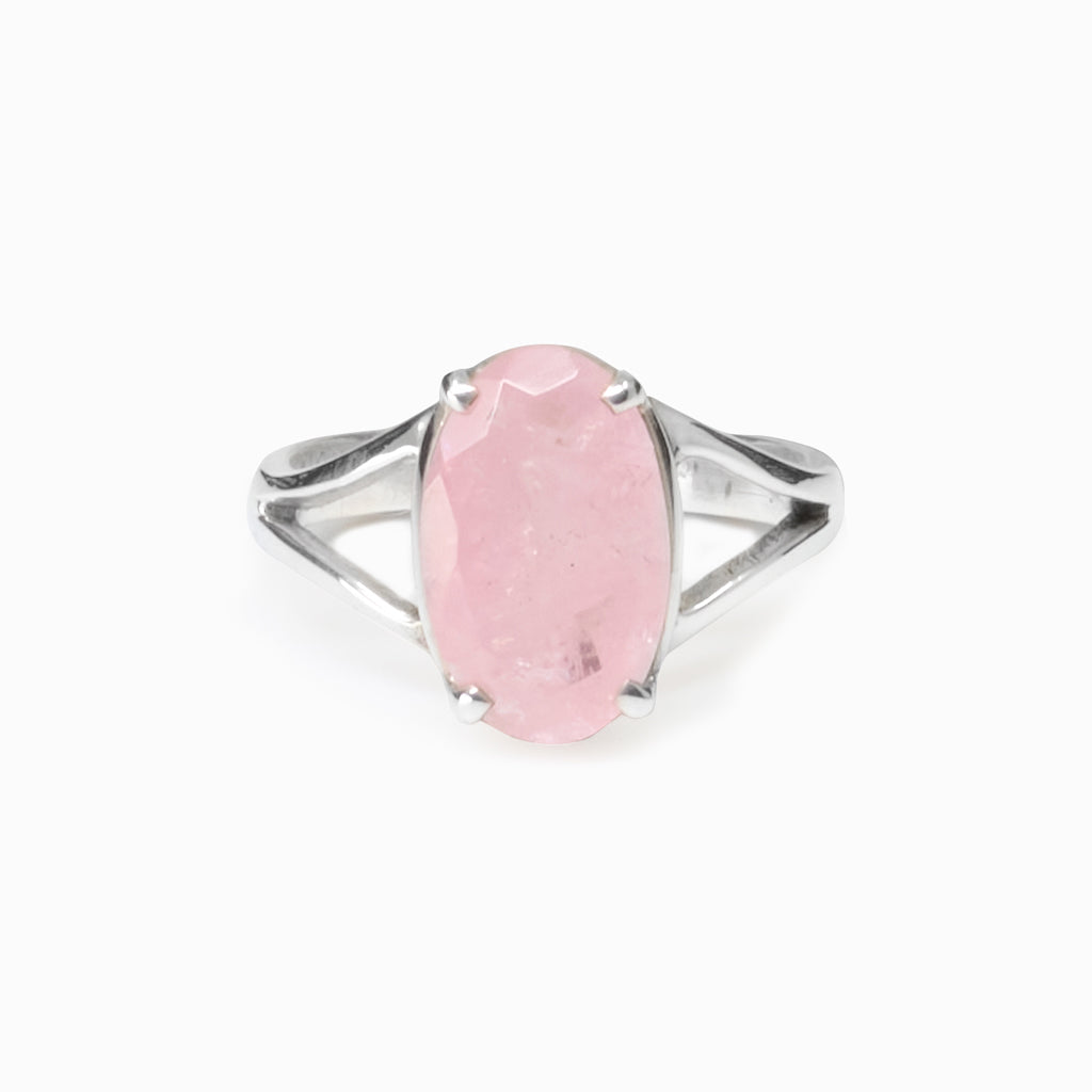 Faceted Oval Morganite ring