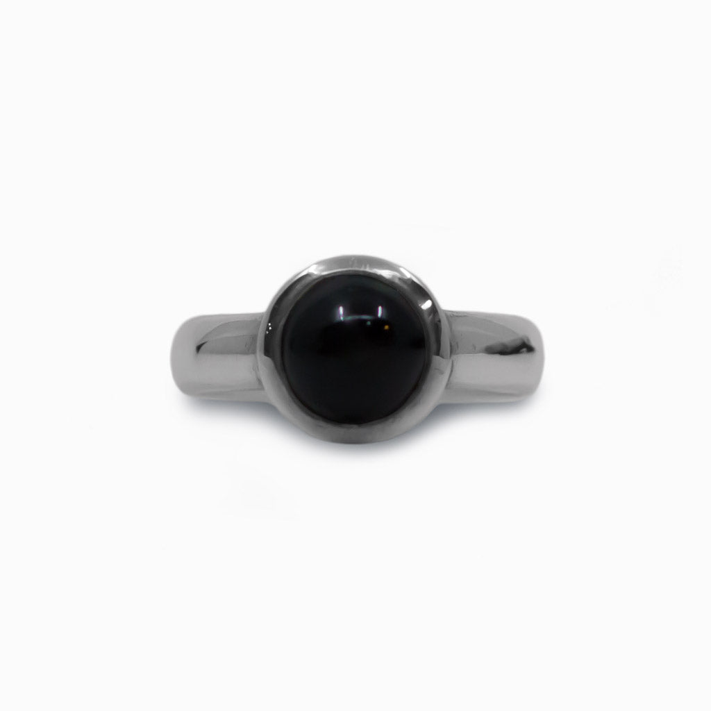 Cabochon Round Black Star Diopside ring