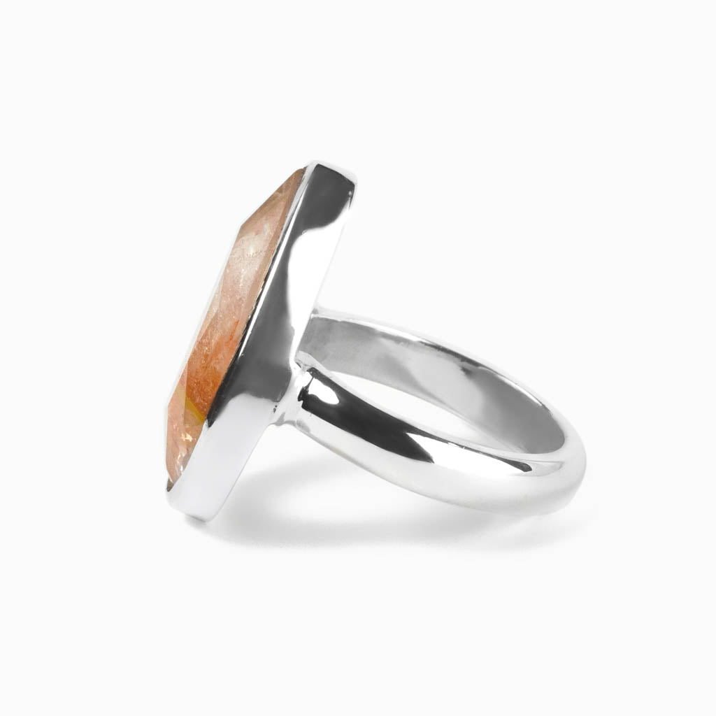 Cherry Quartz Ring