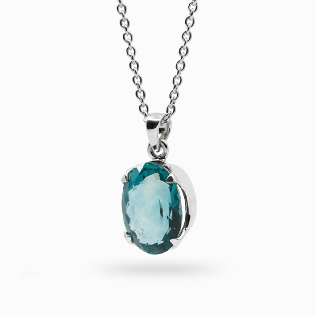 Fluorite Pendant SIDE
