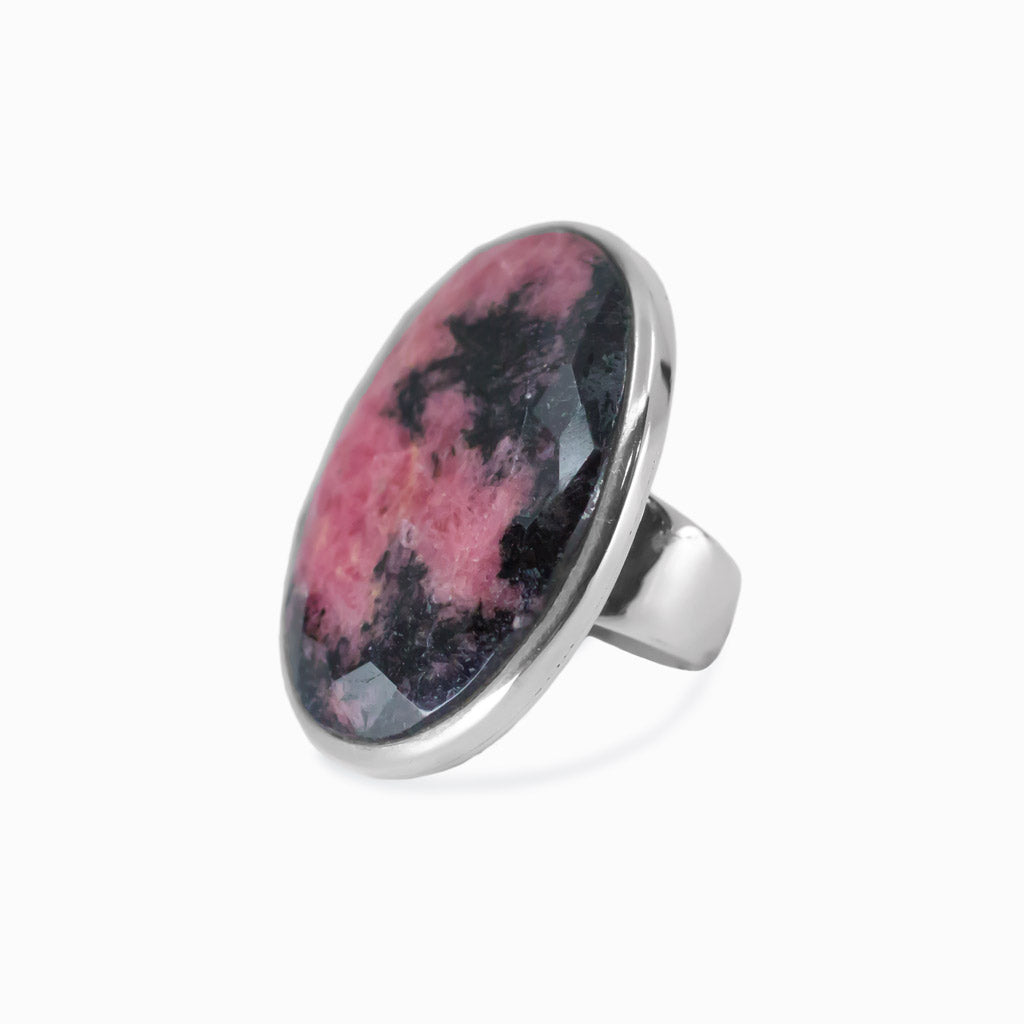 Faceted oval Rhodonite ring