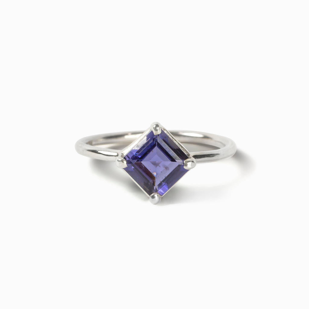 Iolite Ring
