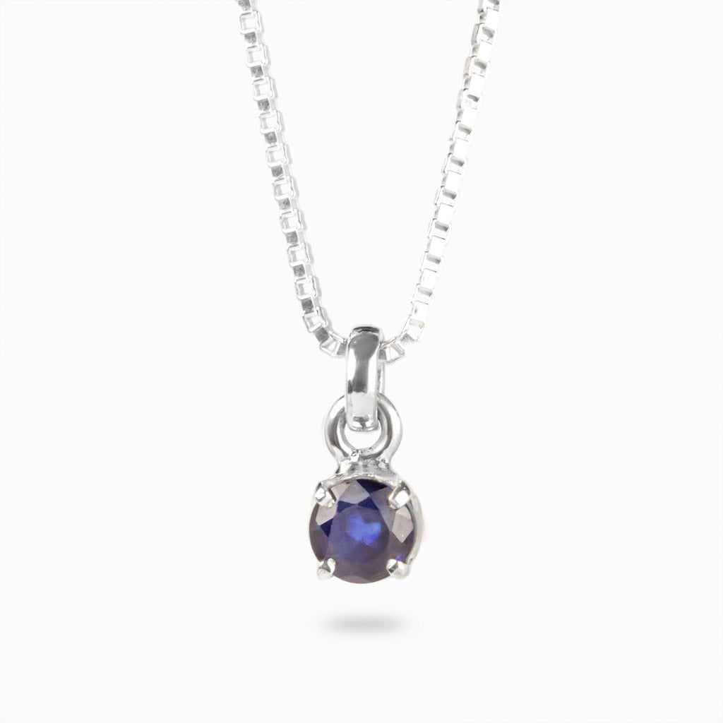 Round faceted Sapphire Necklace in sterling silver prong setting