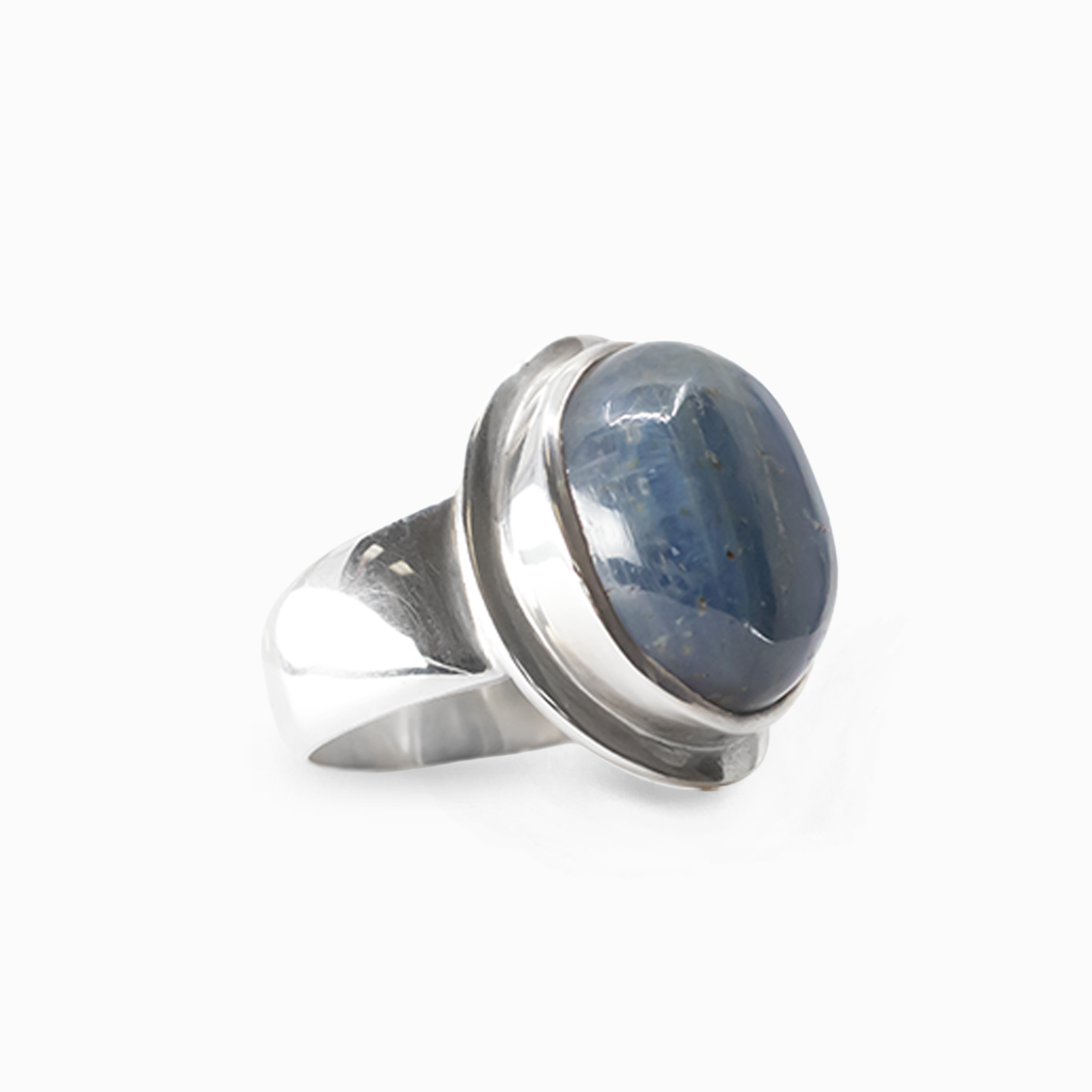 Oval blue Kyanite cabochon ring set in polished 925 sterling silver.