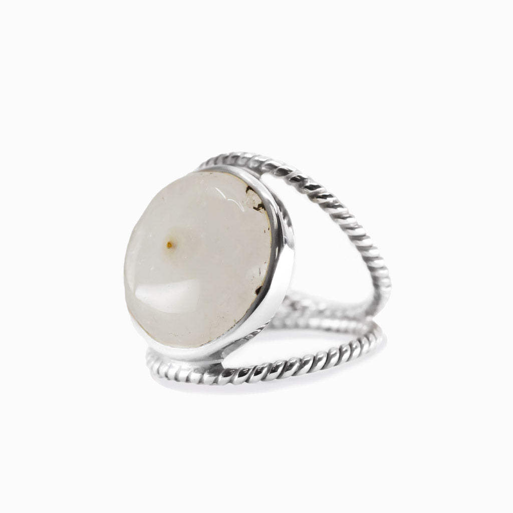 Round solar quartz ring with sterling silver double rope band