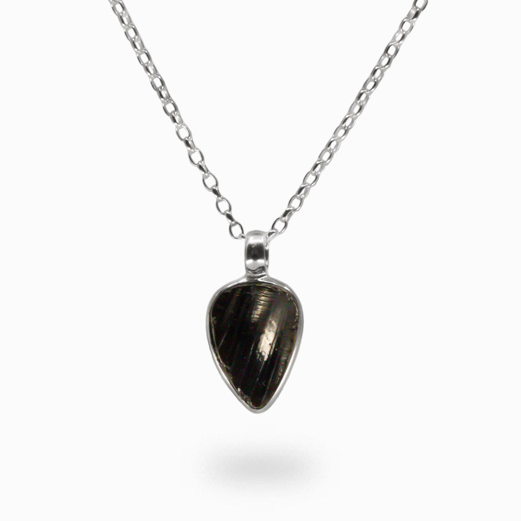 TEAR SHAPED SHUNGITE NECKLACE IN STERLING SILVER BEZEL