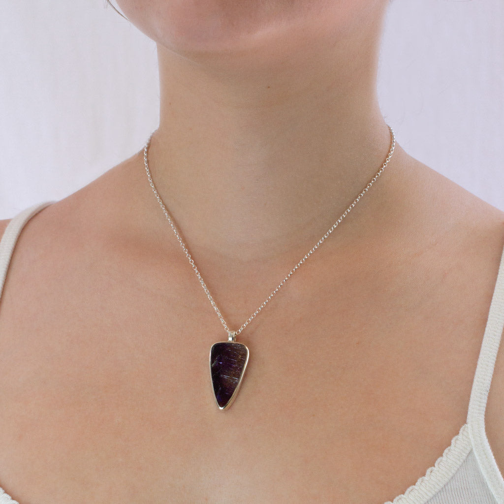 Super Seven necklace on model