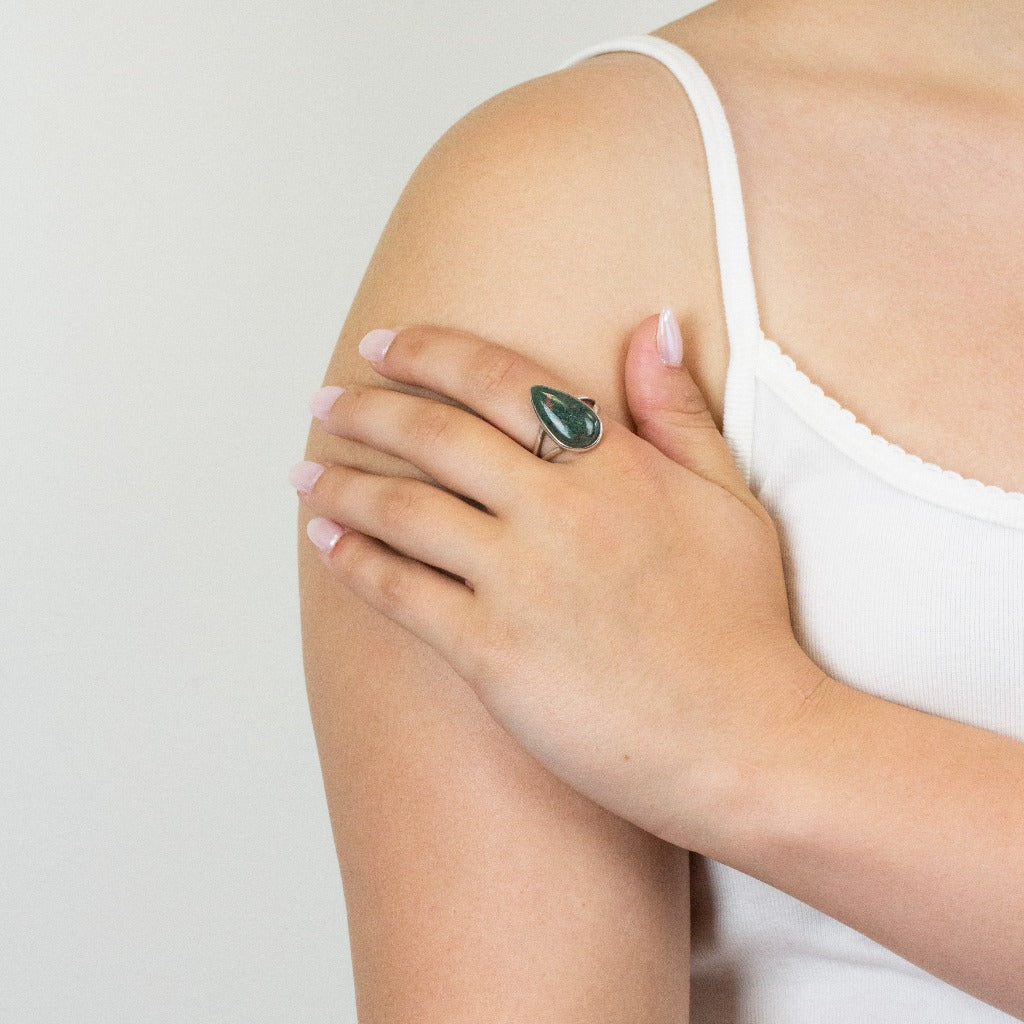 Moss Agate ring on model