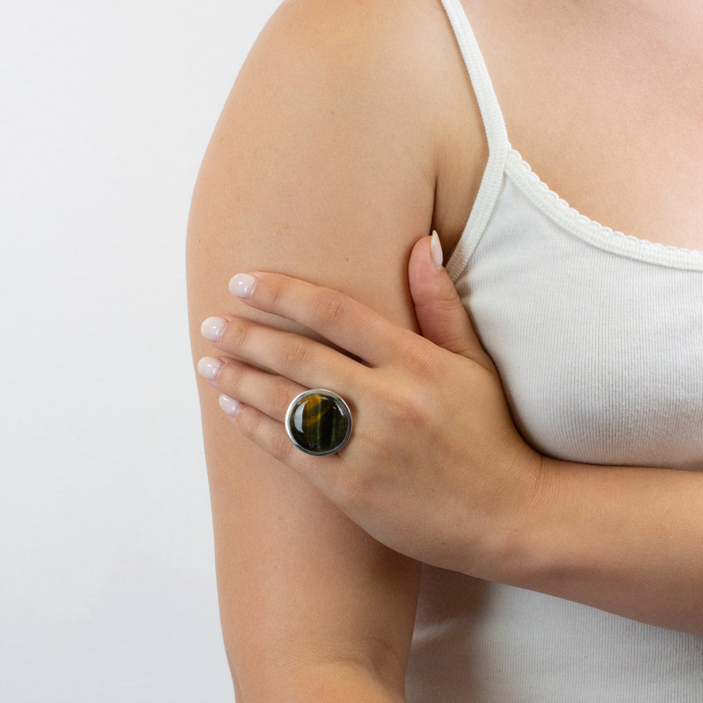 Cabochon Round Hawks Eye ring