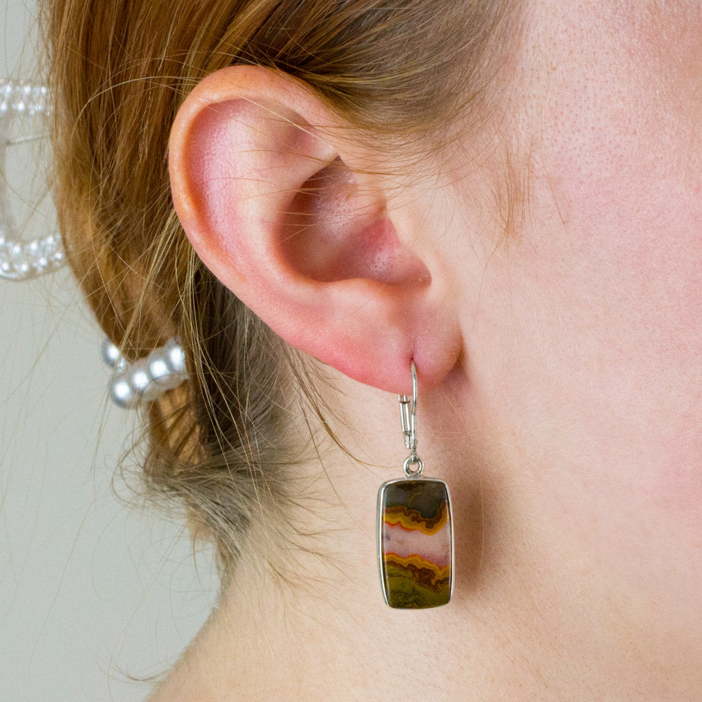 Moroccan seam agate drop earrings on model