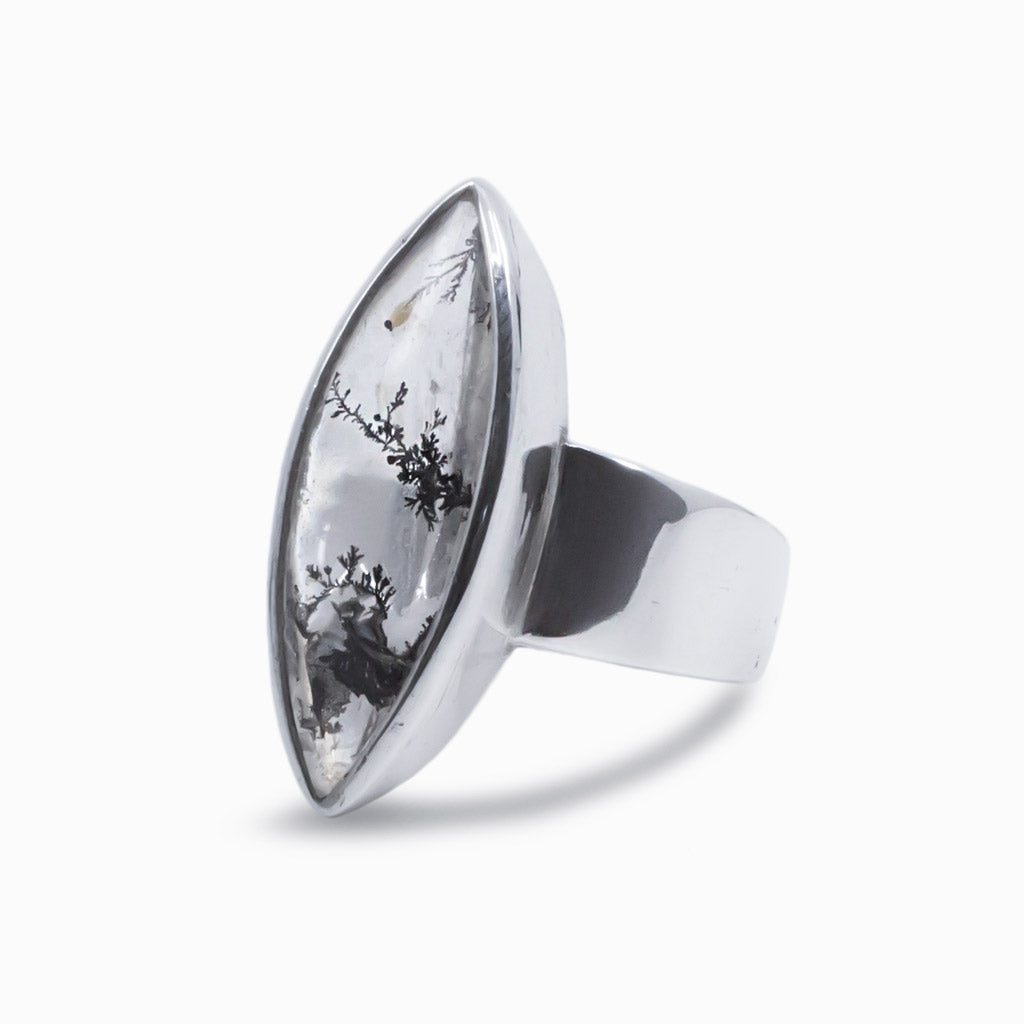 dendritic quartz ring