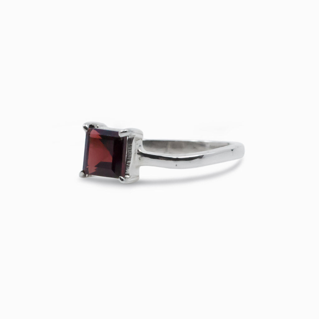 garnet ring