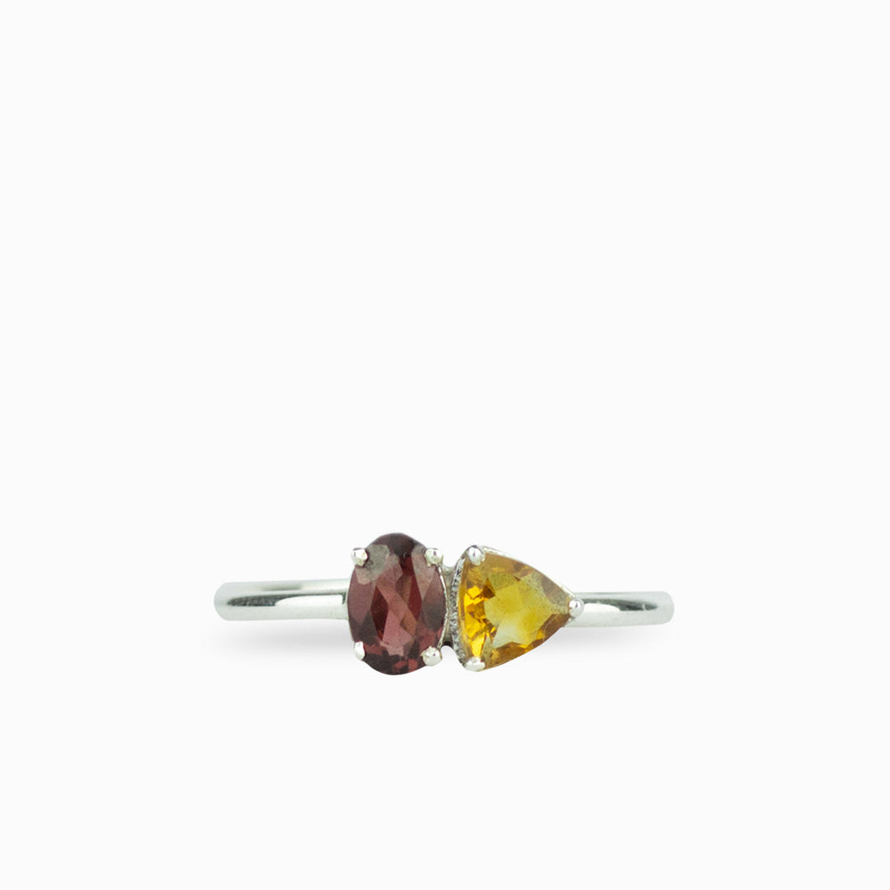 FACETED OVAL GARNET AND TRIANGULAR CITRINE RING STERLING SILVER