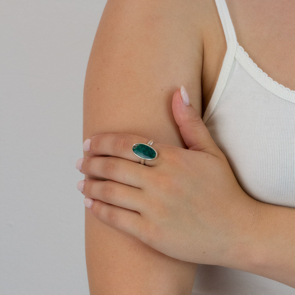 Dioptase ring on model