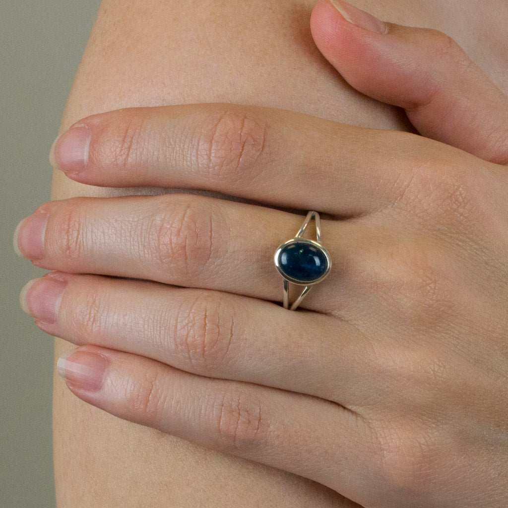 Apatite Ring on model