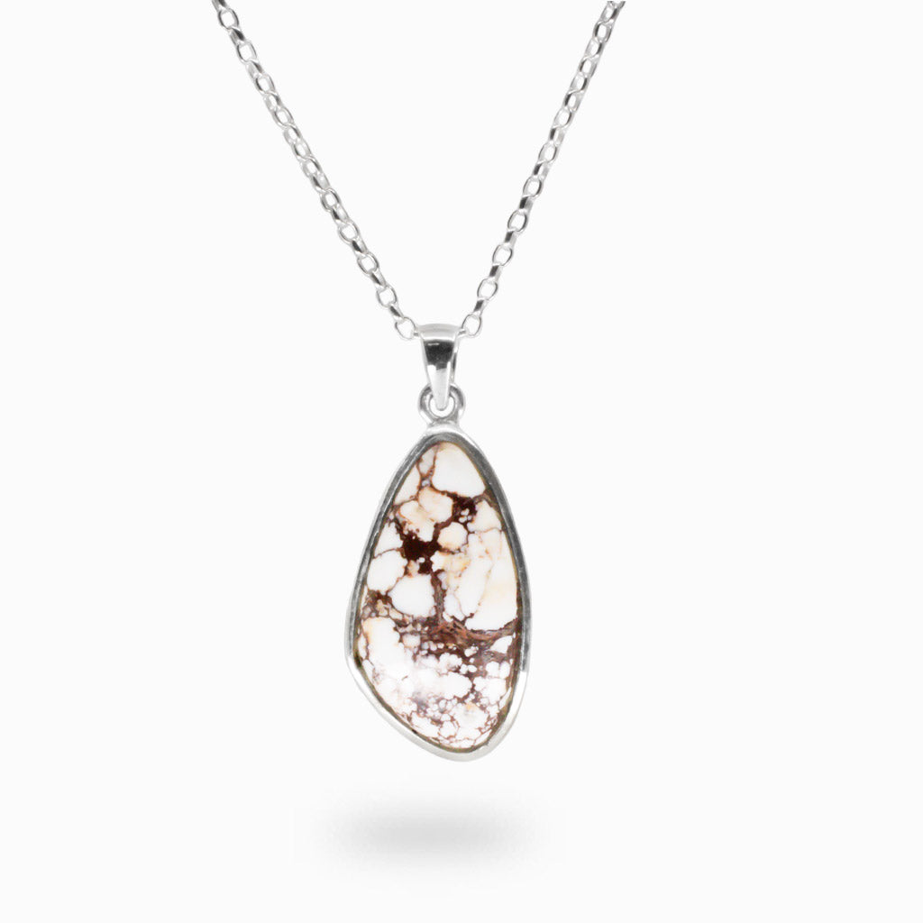 CABOCHON WILDHORSE BEZEL NECKLACE IN STERLING SILVER MADE IN EARTH