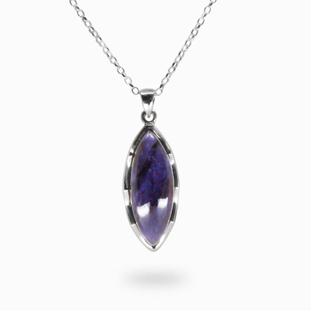 CABOCHON IOLITE MARQUISE BEZEL NECKLACE 