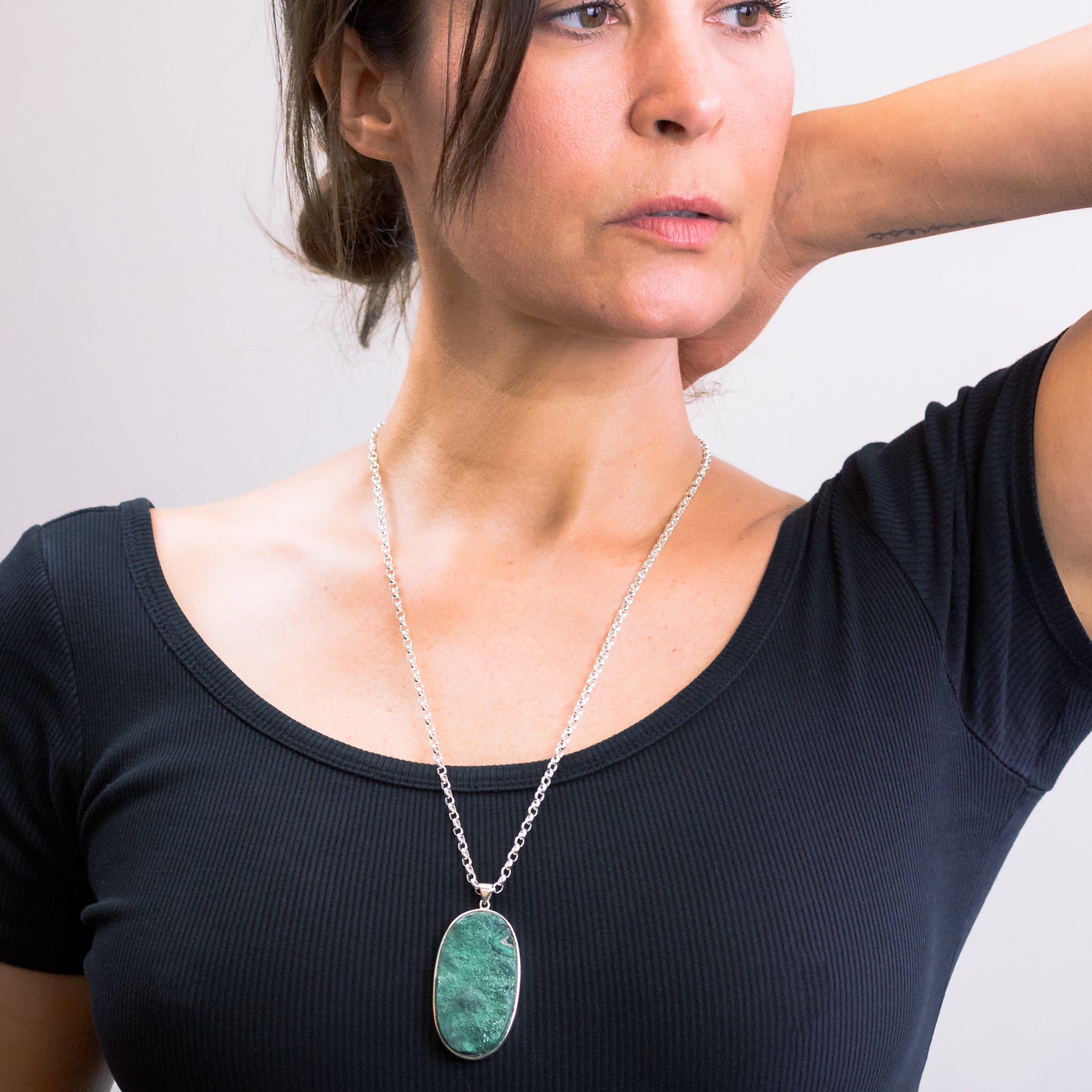 FIBROUS MALACHITE NECKLACE  ON MODEL