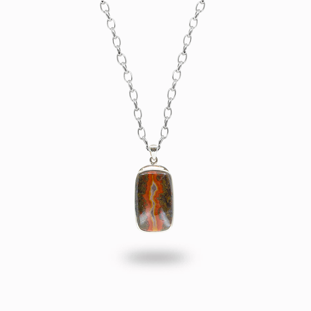 Seam Agate Necklace