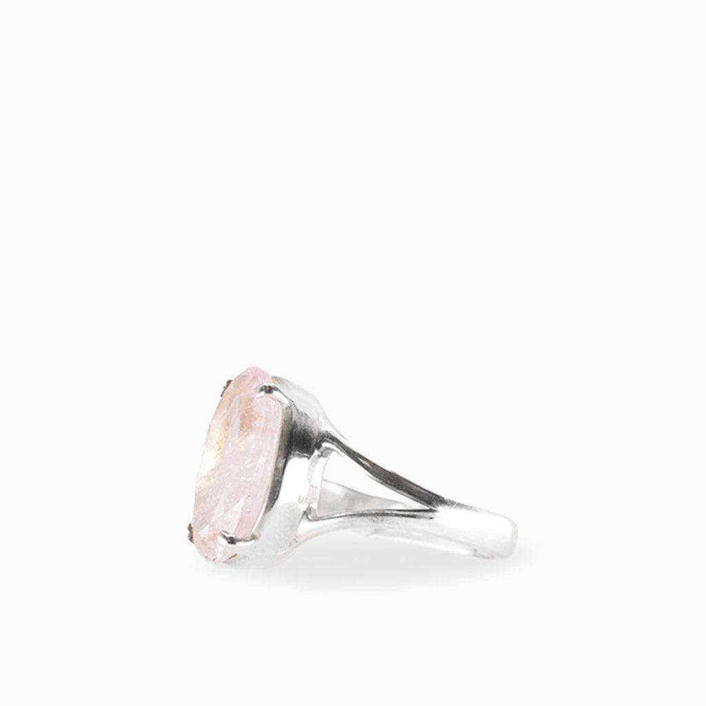 FACETED MORGANITE RING