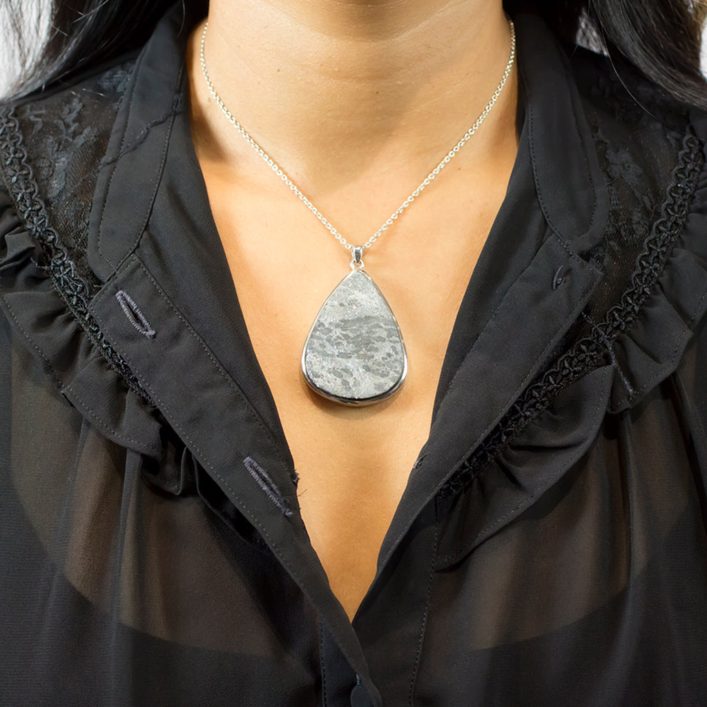 Raw Tear Specular Hematite Necklace on model