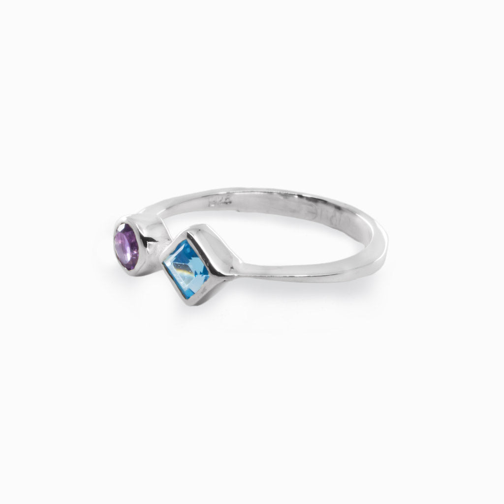 Blue Topaz & Amethyst Ring