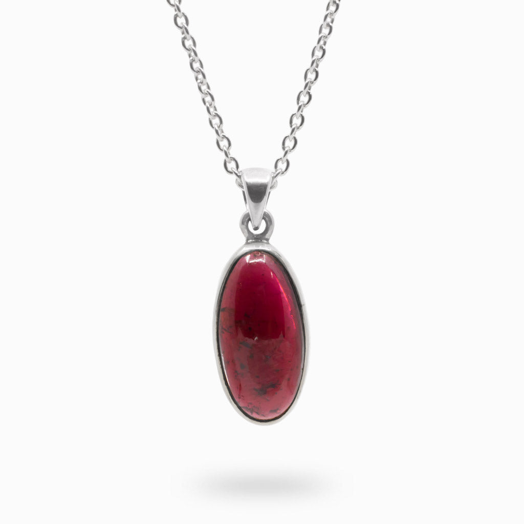 Cabochon Garnet necklace