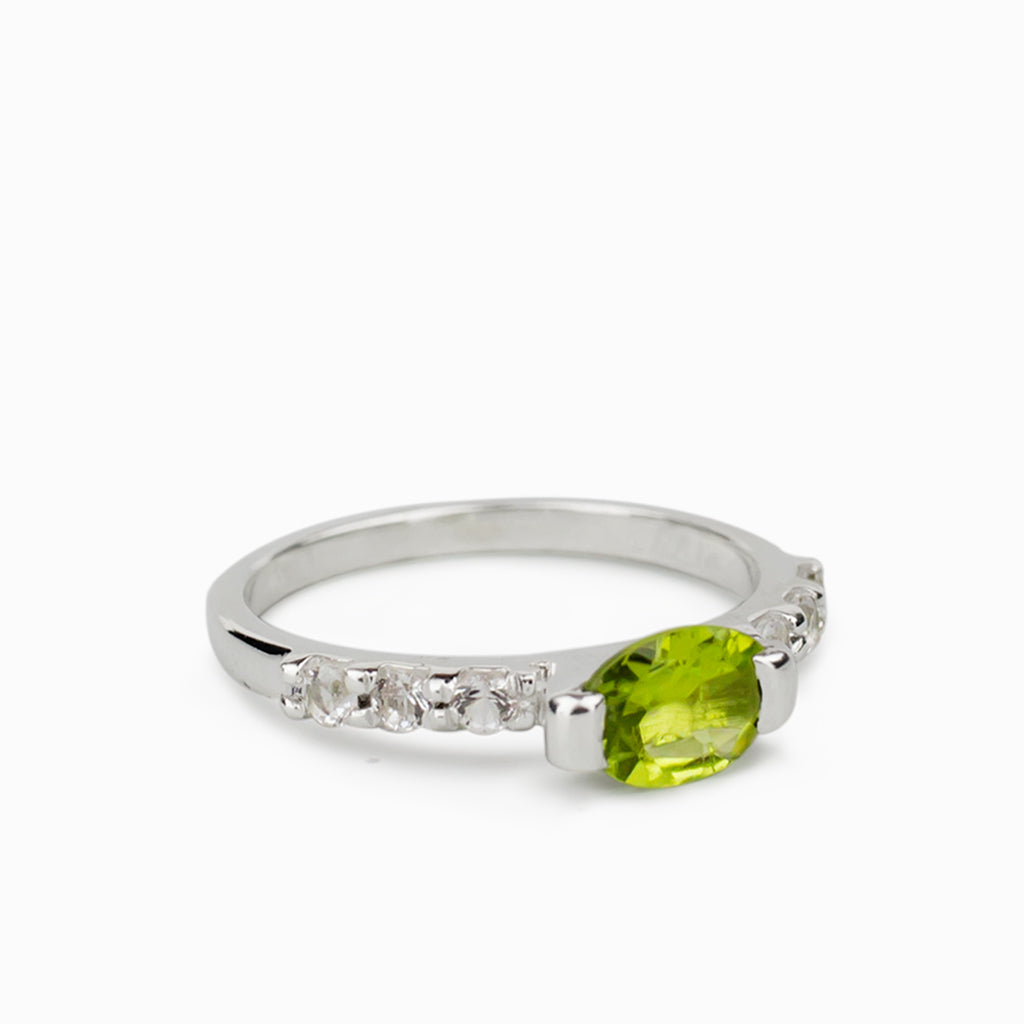 Peridot & White Topaz Ring