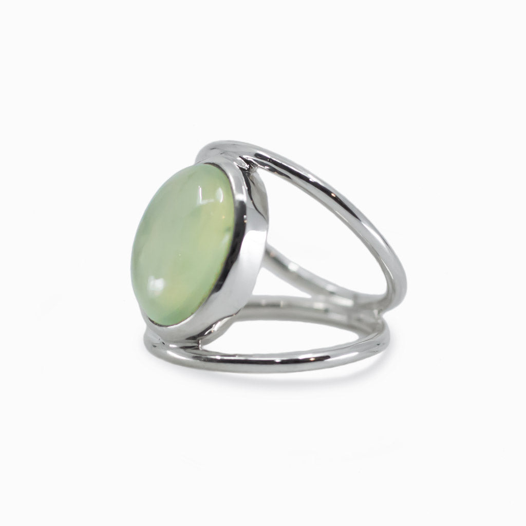 Cabochon Green Prehnite ring