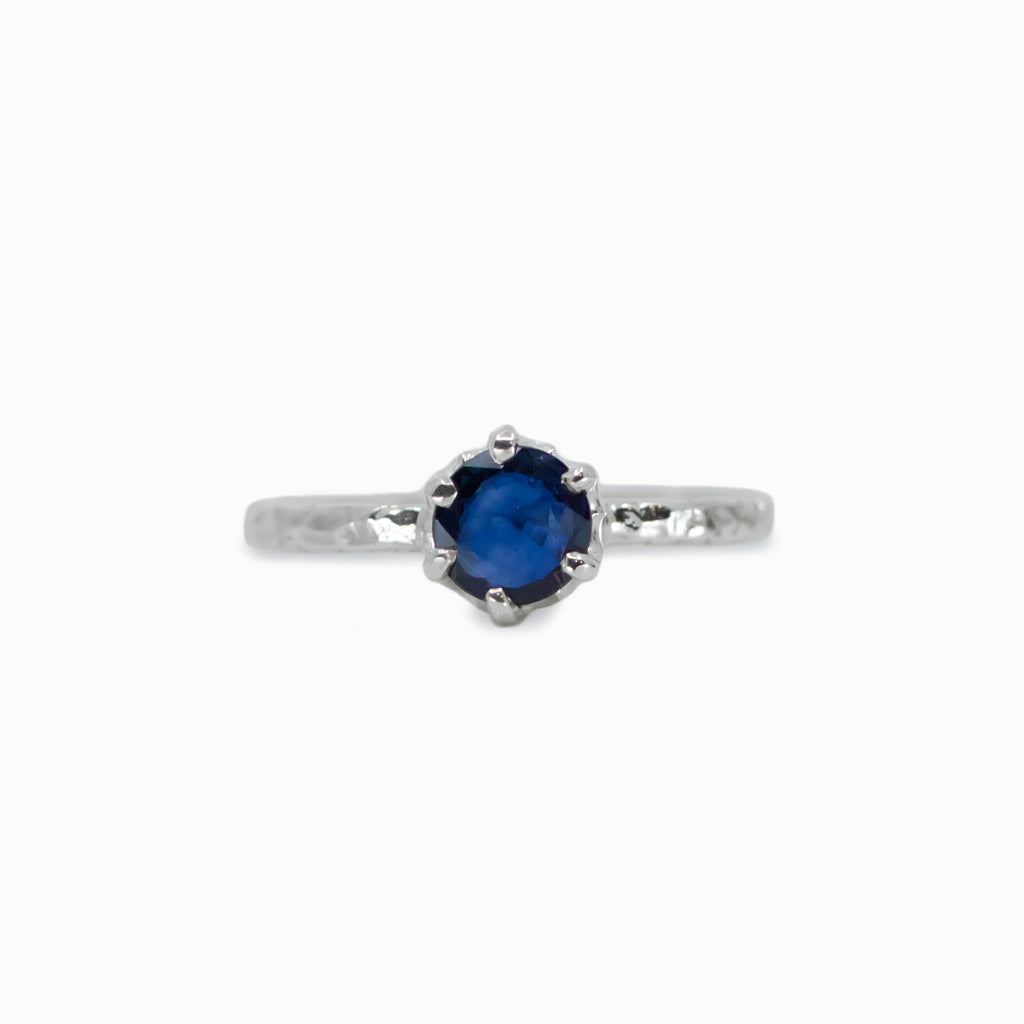 faceted round Sapphire ring