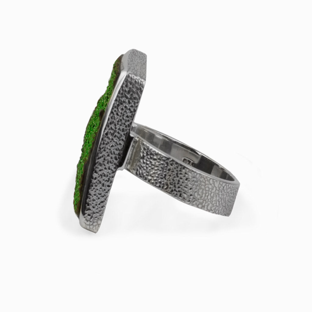 Uvarovite Ring