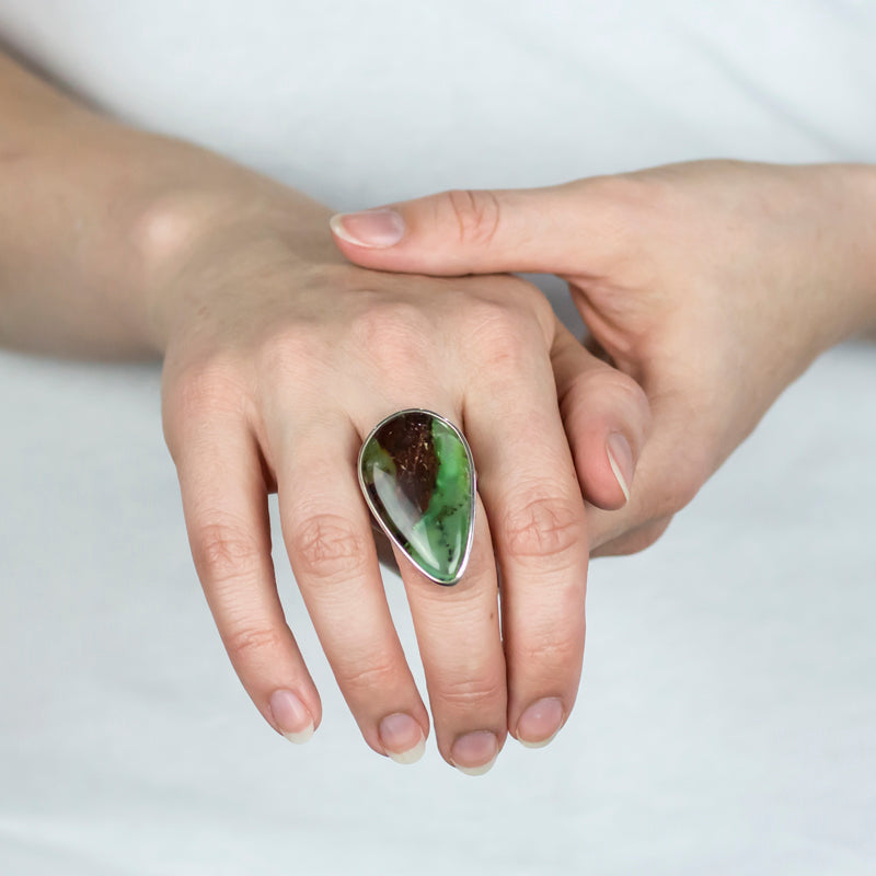 Chrysoprase in Matrix ring on Model